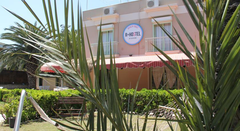 R+ Hotel By Rooms Çeşme Esterno foto