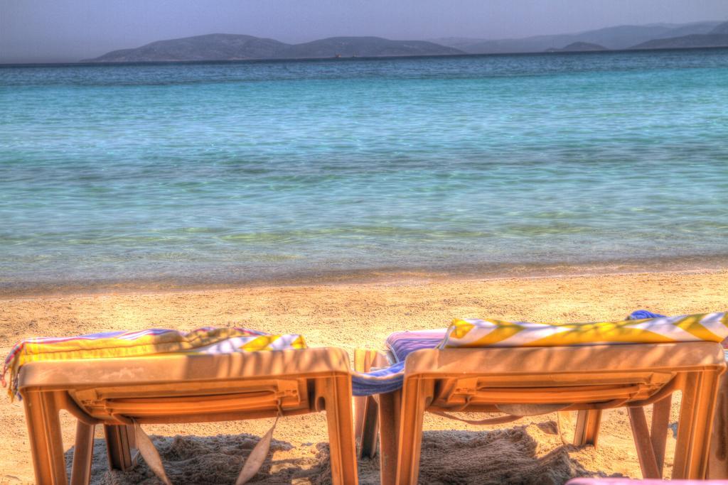 R+ Hotel By Rooms Çeşme Esterno foto
