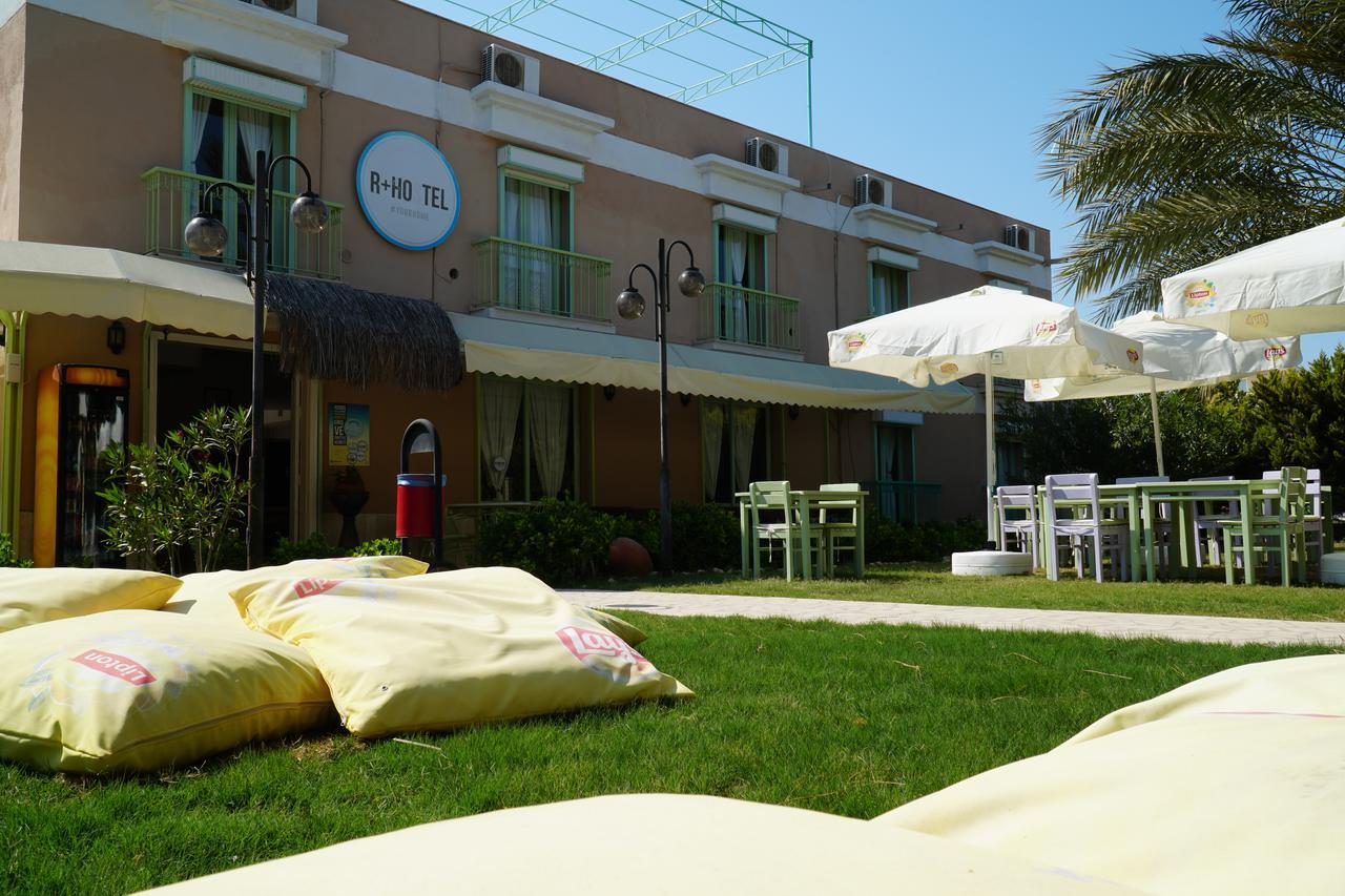R+ Hotel By Rooms Çeşme Esterno foto